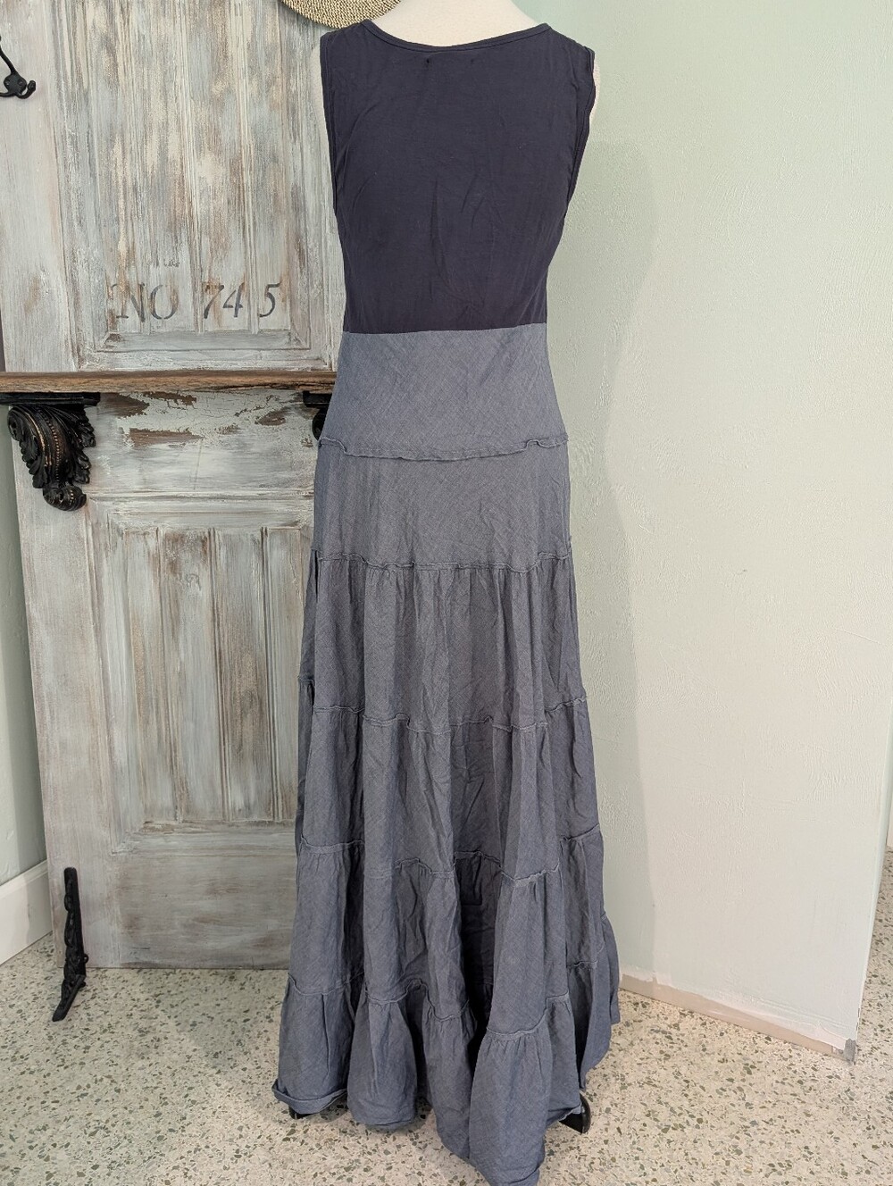 Chelsea & Theodore Two-Tone Blue Maxi Dress - Picture 3 of 6